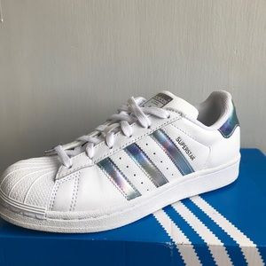 Adidas Superstar Sneakers — Women’s size 7